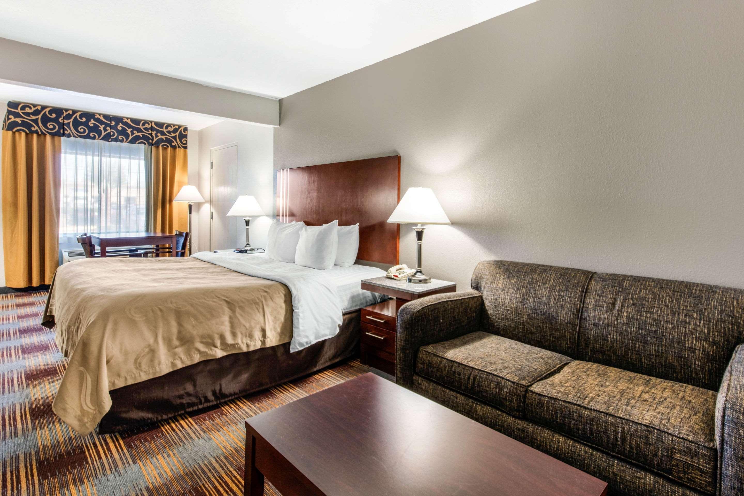 Quality Inn Airport I-240 ممفيس المظهر الخارجي الصورة
