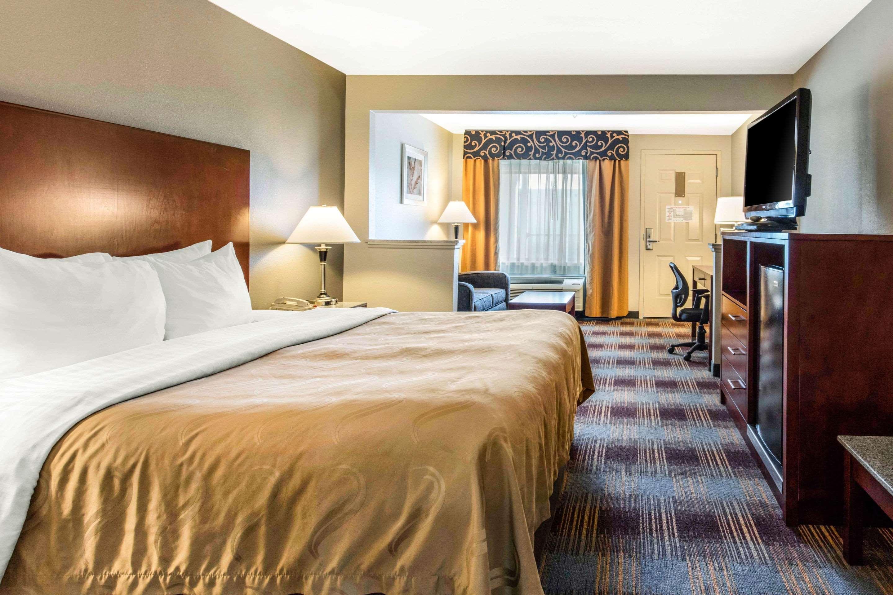 Quality Inn Airport I-240 ممفيس المظهر الخارجي الصورة
